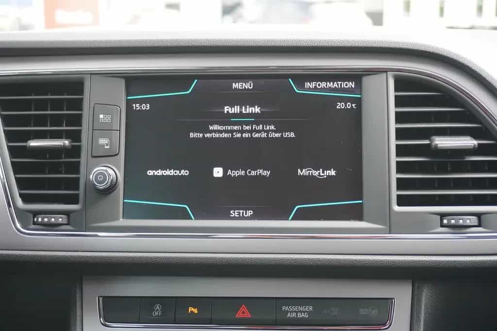Seat Leon ST 1.5 Xcellence LED Navi Beats DAB Kamera 03/2019-photo-16
