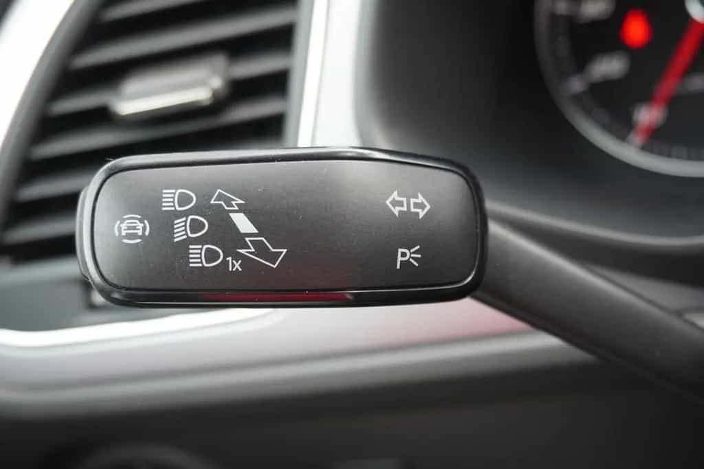 Seat Leon ST 1.5 Xcellence LED Navi Beats DAB Kamera 03/2019-photo-26