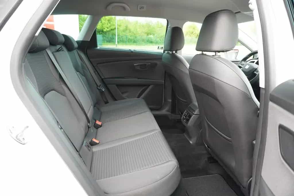 Seat Leon ST 1.5 Xcellence LED Navi Beats DAB Kamera 03/2019-photo-34