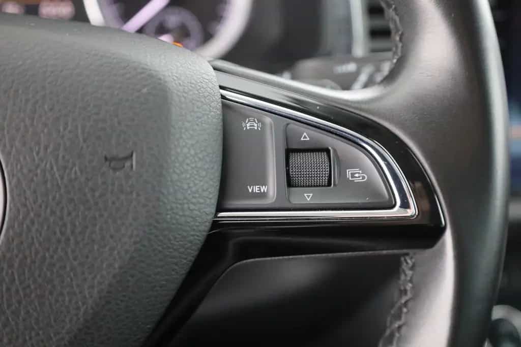 Skoda Kodiaq 2.0 TSI 4x4 DSG LED ACC Standheizung AHK 01/2020-photo-16