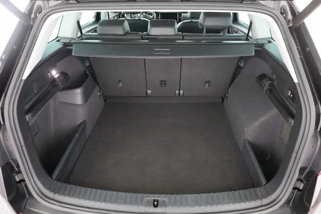 Skoda Kodiaq 2.0 TSI 4x4 DSG LED ACC Standheizung AHK 01/2020-photo-25