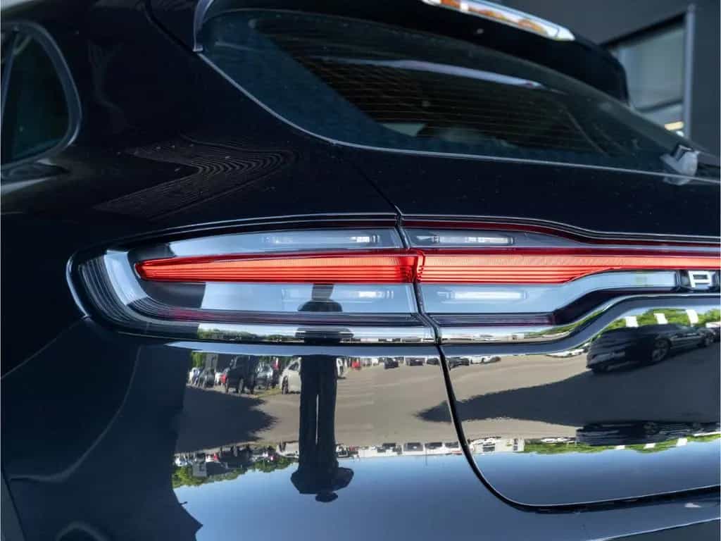 Porsche Macan Luftfederung BOSE ACC Spurwechsel 20'' 09/2020-photo-17