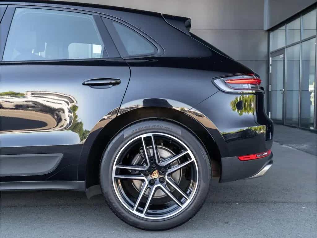 Porsche Macan Luftfederung BOSE ACC Spurwechsel 20'' 09/2020-photo-23