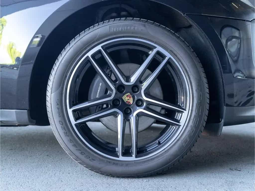 Porsche Macan Luftfederung BOSE ACC Spurwechsel 20'' 09/2020-photo-25