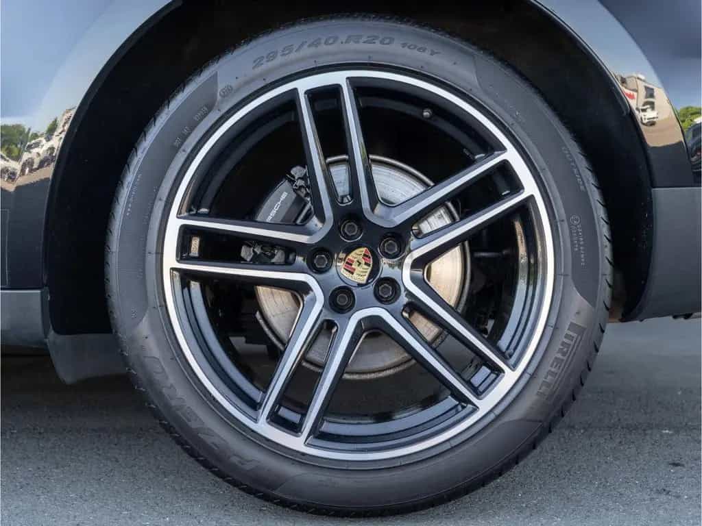 Porsche Macan Luftfederung BOSE ACC Spurwechsel 20'' 09/2020-photo-26