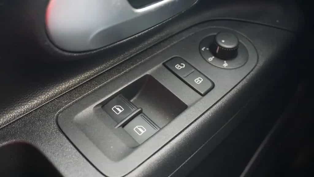 Volkswagen up! 1.0 GTI Start-Stopp Sitzheizung Klimaaut. 12/2018-photo-19