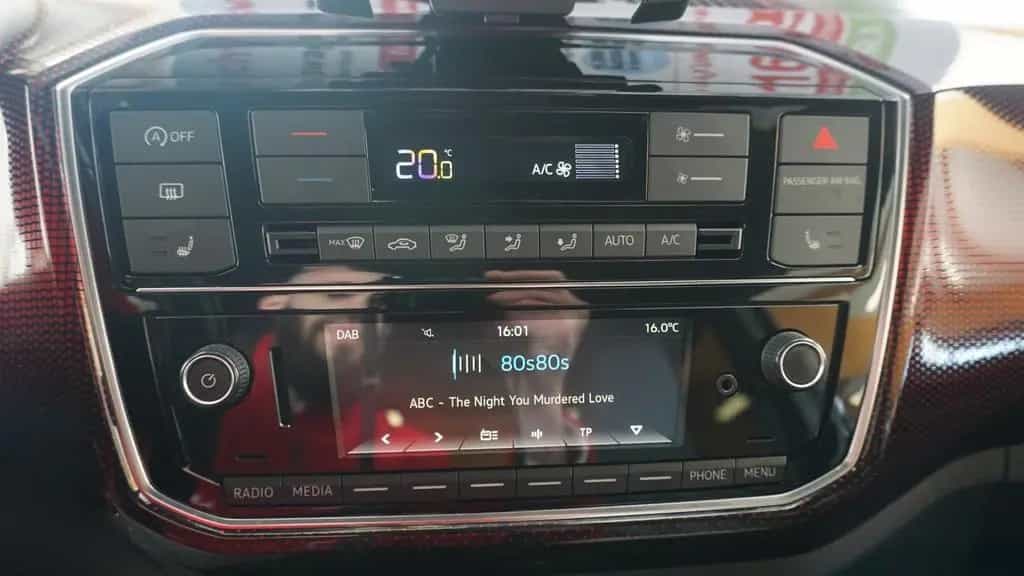 Volkswagen up! 1.0 GTI Start-Stopp Sitzheizung Klimaaut. 12/2018-photo-21