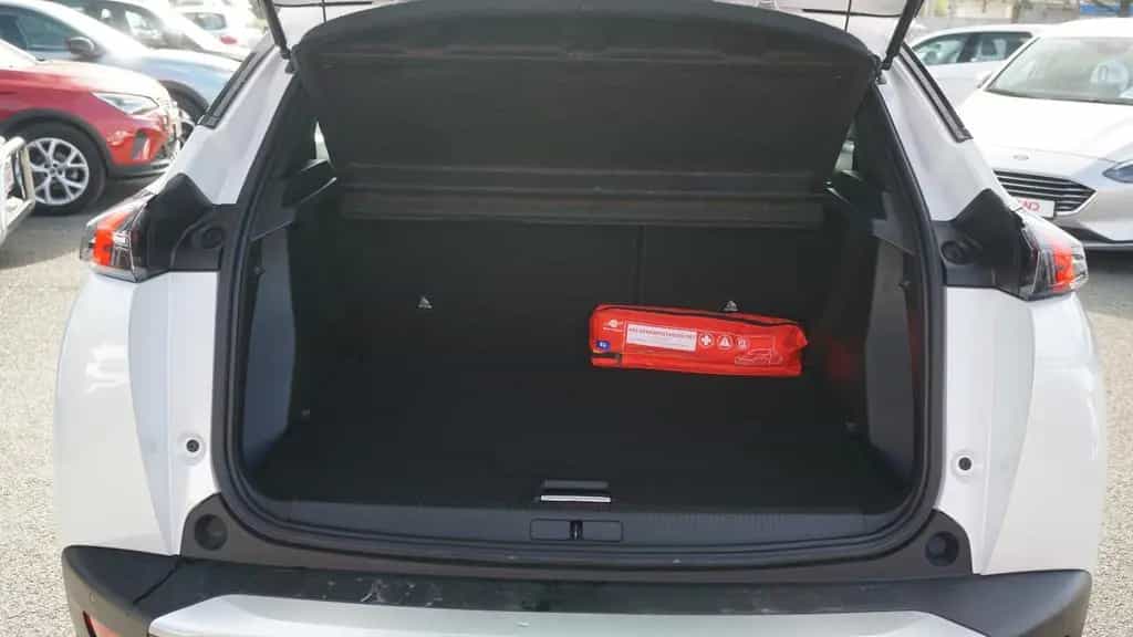 Peugeot 2008 1.2 PureTech LED Tempomat Kamera 06/2023-photo-23