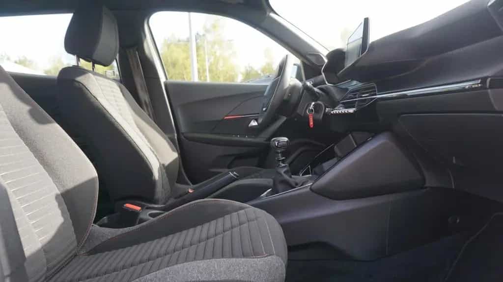 Peugeot 2008 1.2 PureTech LED Tempomat Kamera 06/2023-photo-25