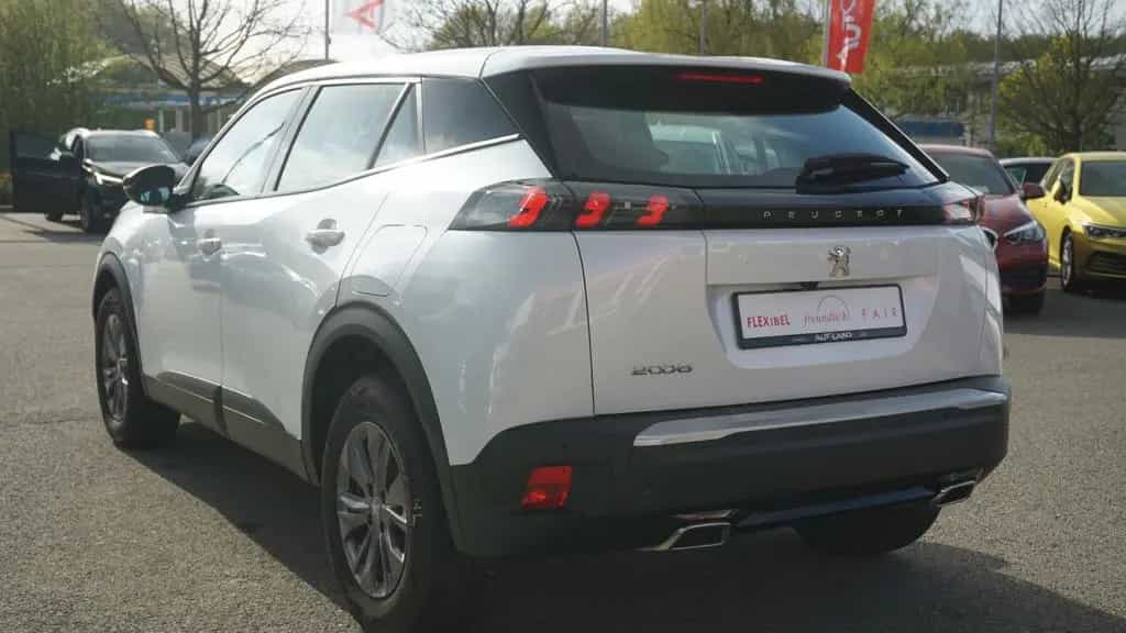 Peugeot 2008 1.2 PureTech LED Tempomat Kamera 06/2023-photo-3