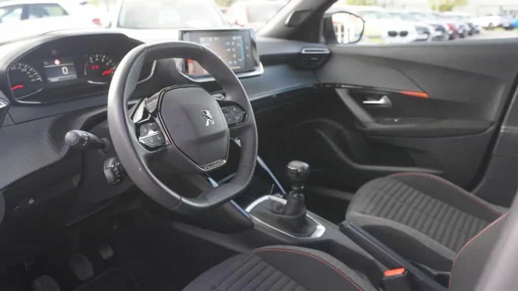 Peugeot 2008 1.2 PureTech LED Tempomat Kamera 06/2023-photo-9