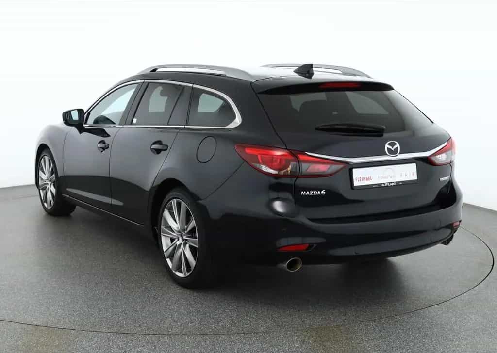 Mazda 6 Kombi 2.0 Skyactiv-G Center-Line LED 360° ACC 04/2023-photo-2