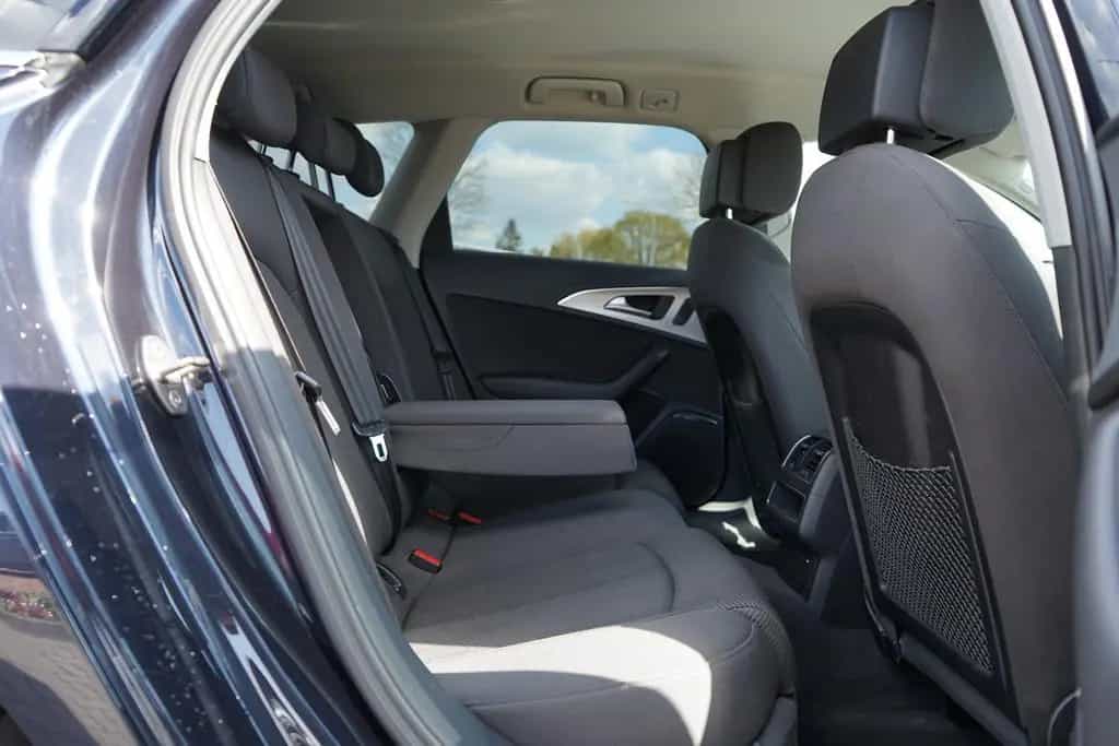 Audi A6 Avant 2.0 TDI ultra AHK Bose Keyless-Go PDC 12/2015-photo-11