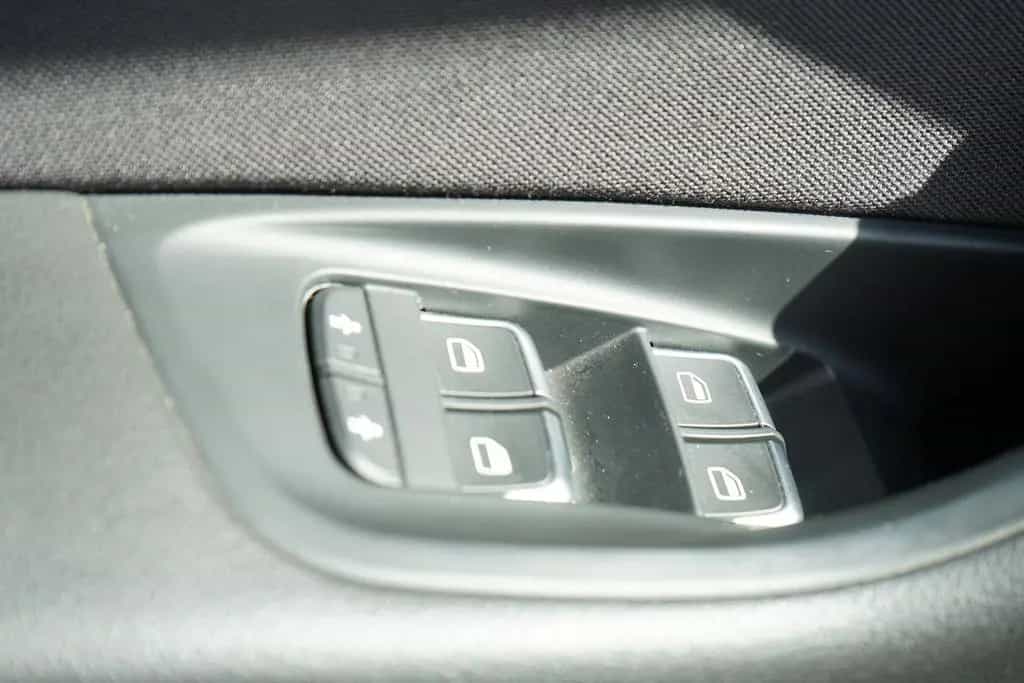 Audi A6 Avant 2.0 TDI ultra AHK Bose Keyless-Go PDC 12/2015-photo-19