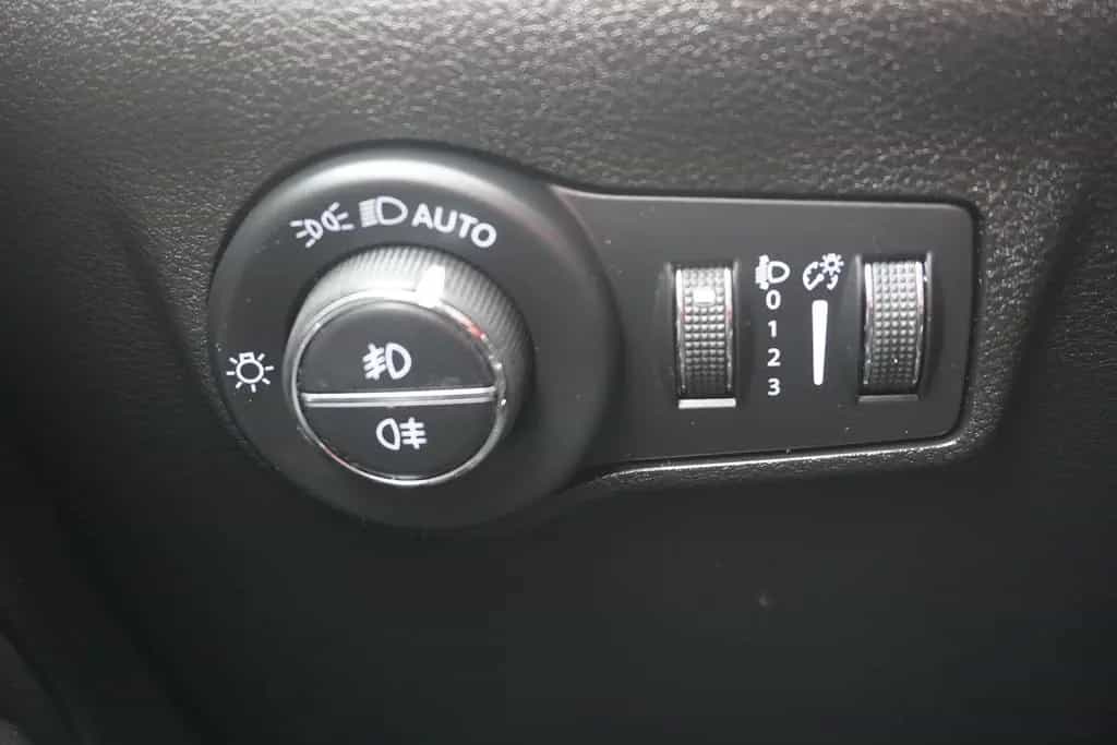 Jeep Compass 1.3 Limited FWD LED Navi ACC AHK 360° 12/2021-photo-22
