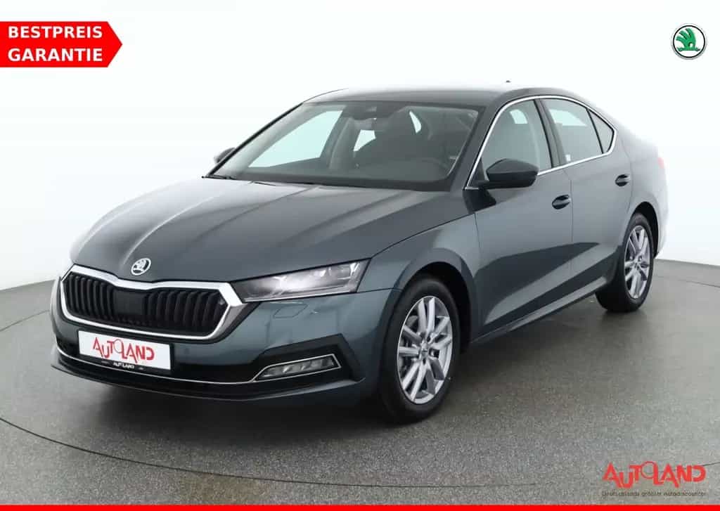 Skoda Octavia 1.5 TSI First Edition LED SmartLink AHK 09/2020-photo-0