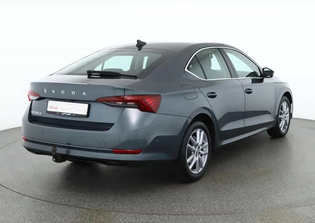Skoda Octavia 1.5 TSI First Edition LED SmartLink AHK 09/2020-photo-4