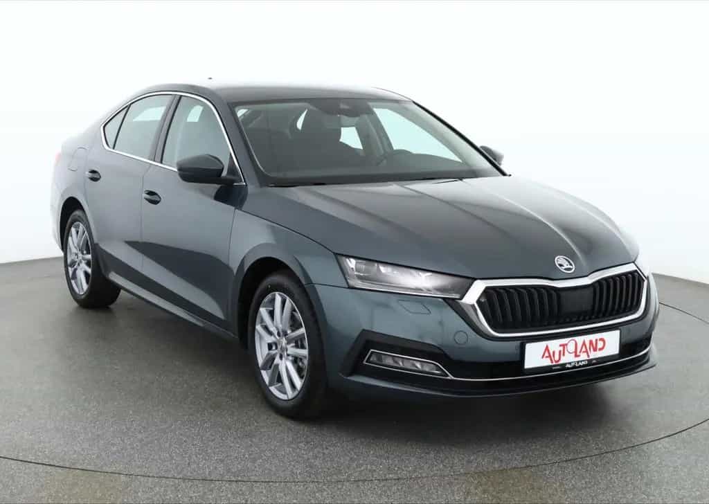 Skoda Octavia 1.5 TSI First Edition LED SmartLink AHK 09/2020-photo-6