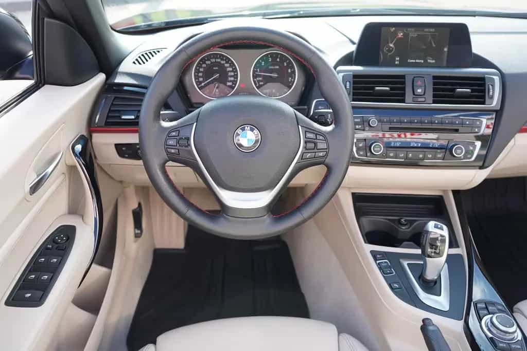 BMW 2 Series 220i Sport Line Tempomat Sitzheizung Leder PDC 11/2016-photo-10