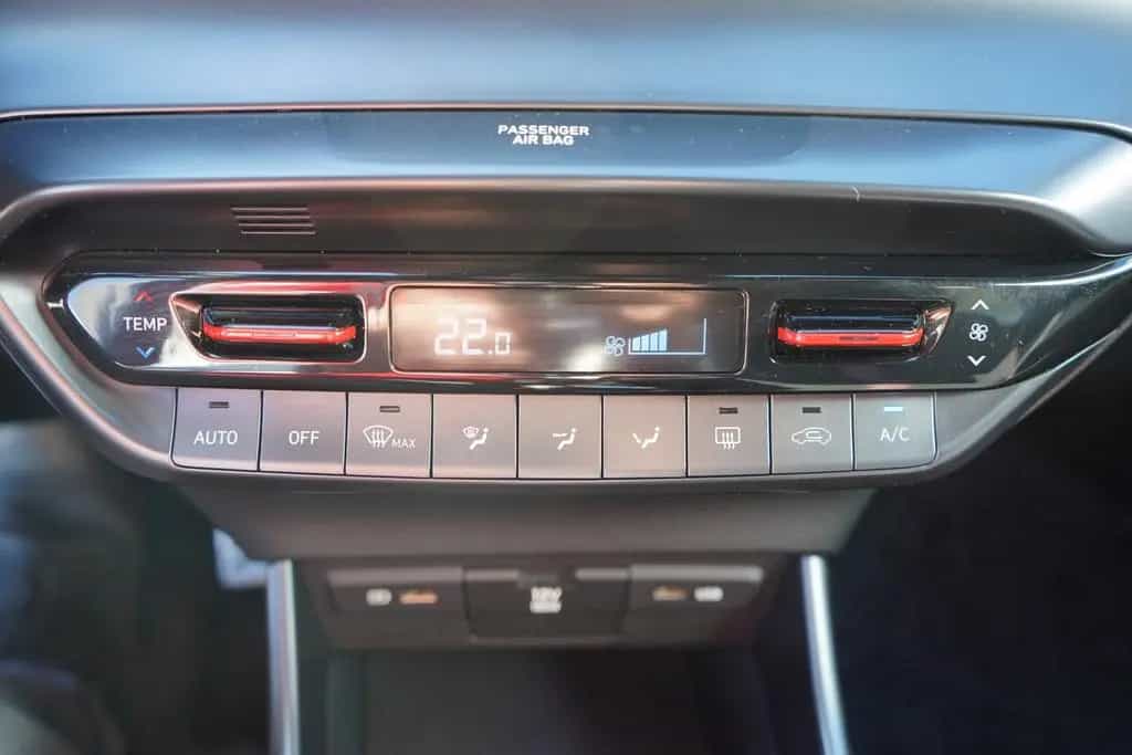 Hyundai i20 1.0 N Line Mild-Hybrid LED Navi Kamera USB 11/2021-photo-17