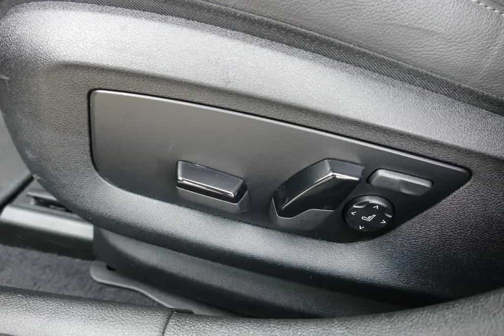 BMW 5 Series d Touring Mild Hybrid LED ACC Leder Kamera 09/2022-photo-28