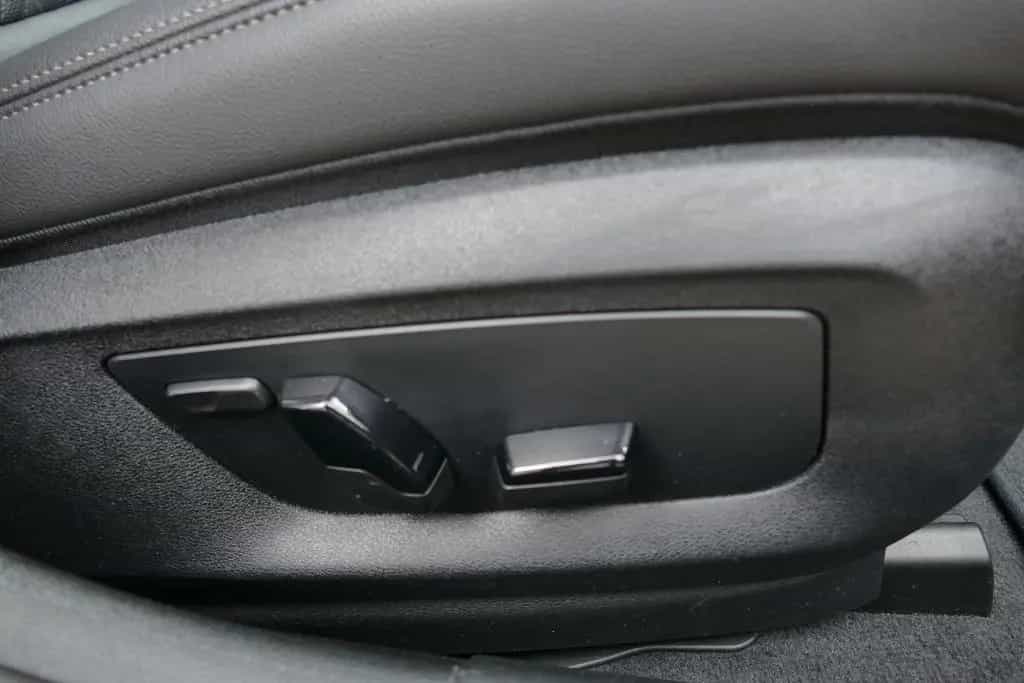 BMW 5 Series d Touring Mild Hybrid LED ACC Leder Kamera 09/2022-photo-30