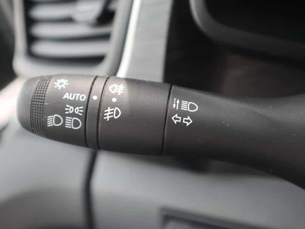 Renault Trafic Combi 2.0 L2H1 3,0t LED Navi Kamera AHK 12/2022-photo-24
