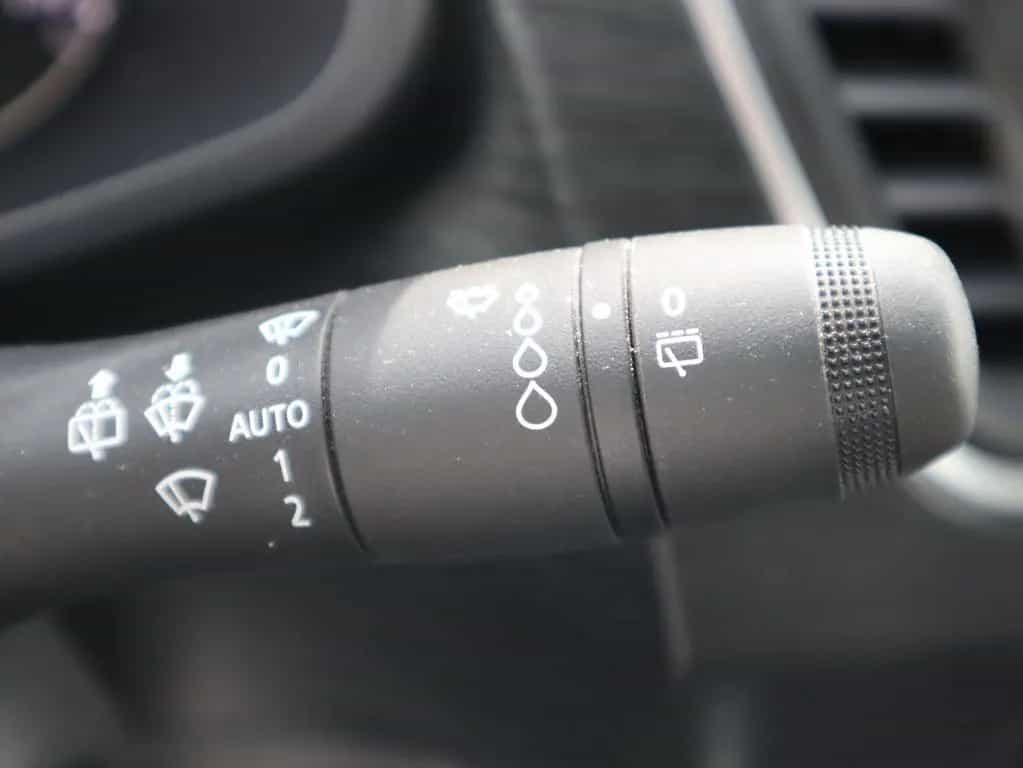 Renault Trafic Combi 2.0 L2H1 3,0t LED Navi Kamera AHK 12/2022-photo-25