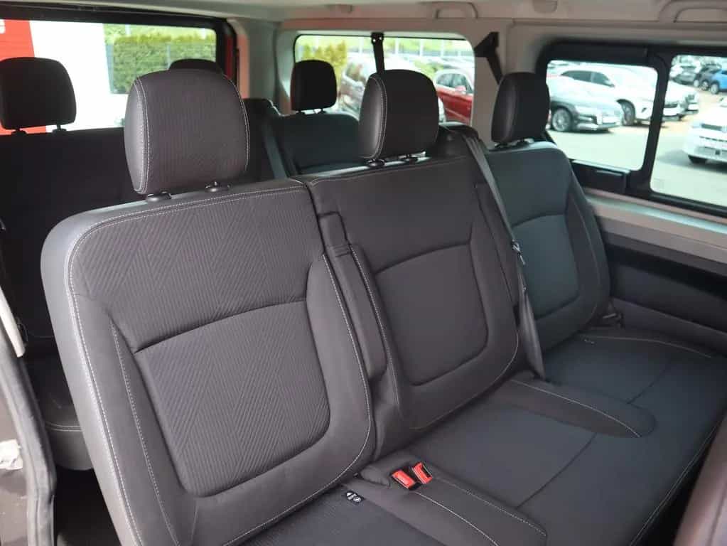 Renault Trafic Combi 2.0 L2H1 3,0t LED Navi Kamera AHK 12/2022-photo-33
