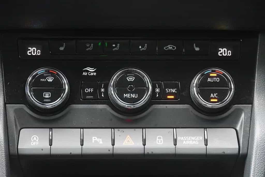 Skoda Karoq 1.5 TSI Ambition Navi Tempomat SmartLink 01/2018-photo-20