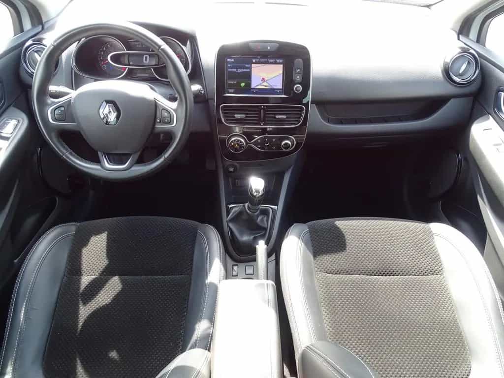 Renault Clio 1.3 TCE Intens LED Navi Kamera Sitzheizung 01/2018-photo-11
