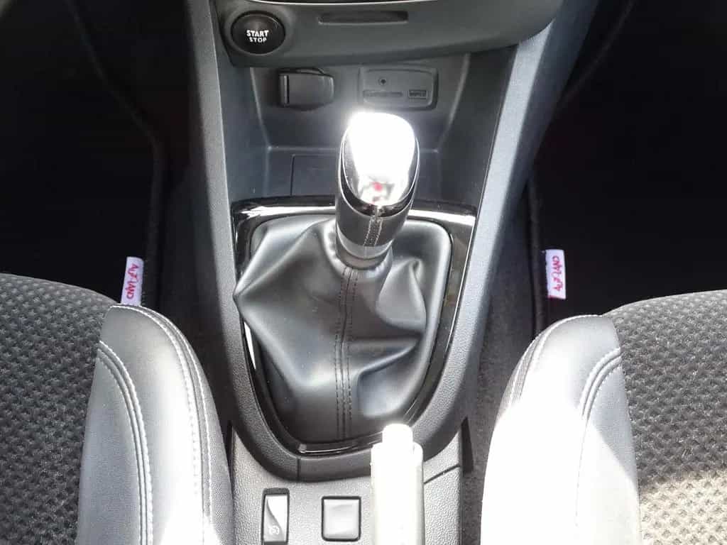 Renault Clio 1.3 TCE Intens LED Navi Kamera Sitzheizung 01/2018-photo-18