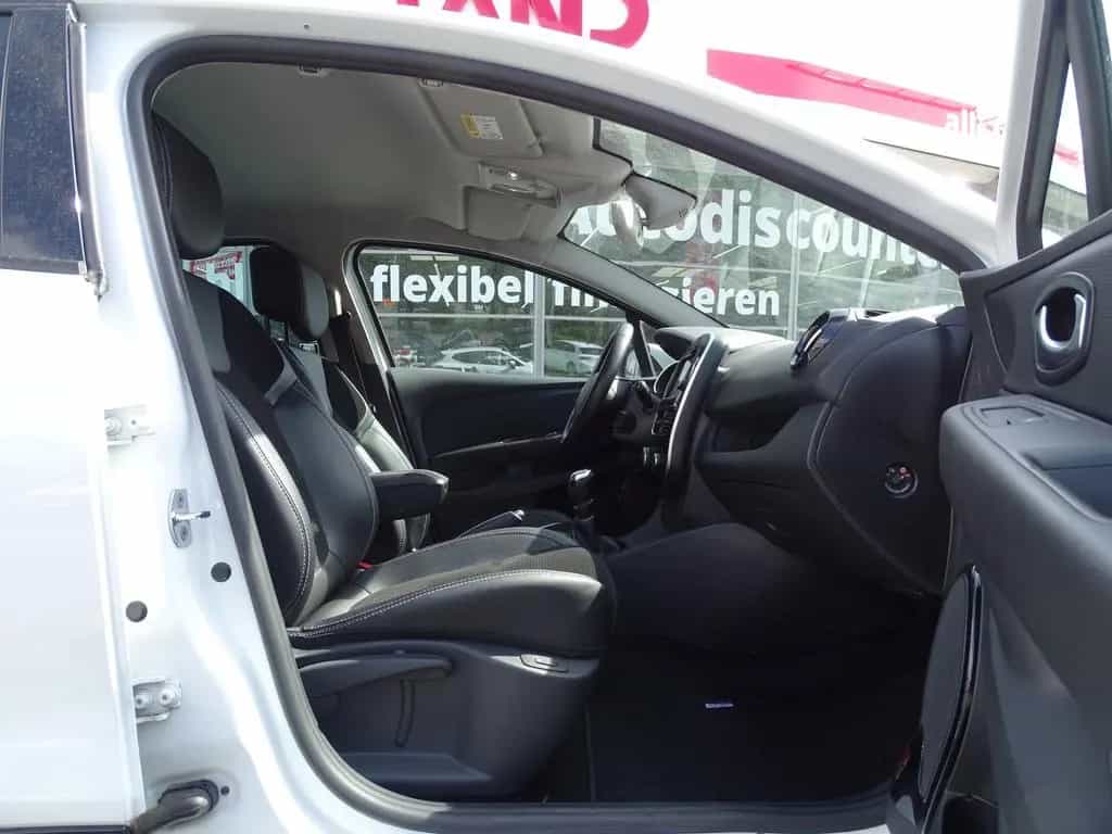 Renault Clio 1.3 TCE Intens LED Navi Kamera Sitzheizung 01/2018-photo-9