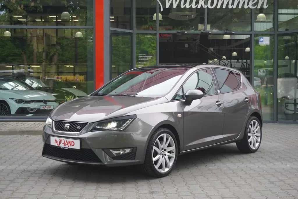 Seat Ibiza 1.0 TSI FR Navi Panorama Leder PDC Xenon 10/2017-photo-1