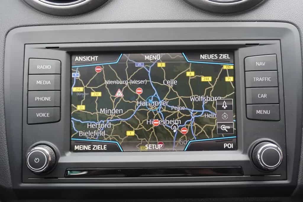 Seat Ibiza 1.0 TSI FR Navi Panorama Leder PDC Xenon 10/2017-photo-18