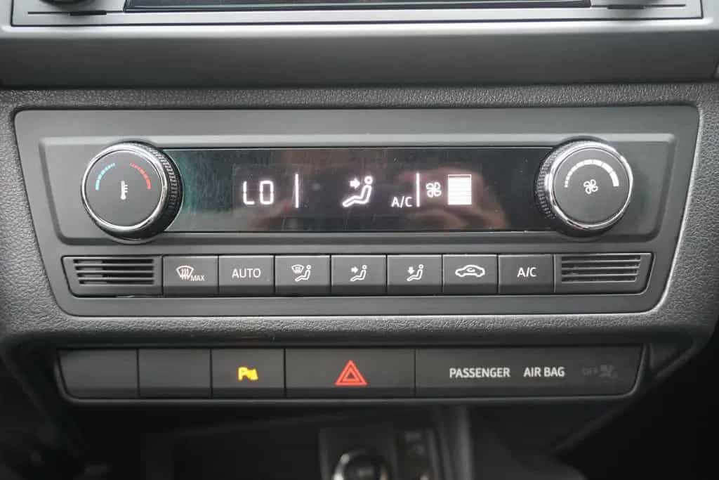Seat Ibiza 1.0 TSI FR Navi Panorama Leder PDC Xenon 10/2017-photo-20