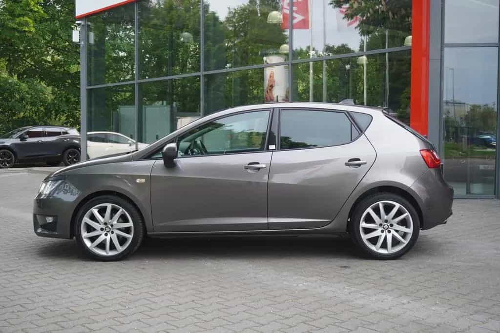 Seat Ibiza 1.0 TSI FR Navi Panorama Leder PDC Xenon 10/2017-photo-8