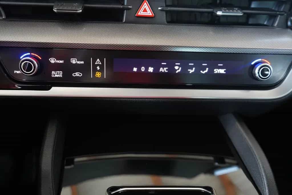 Kia Sportage 1.6 T-GDI M-Hybrid LED Totwinkel 360° 03/2022-photo-18