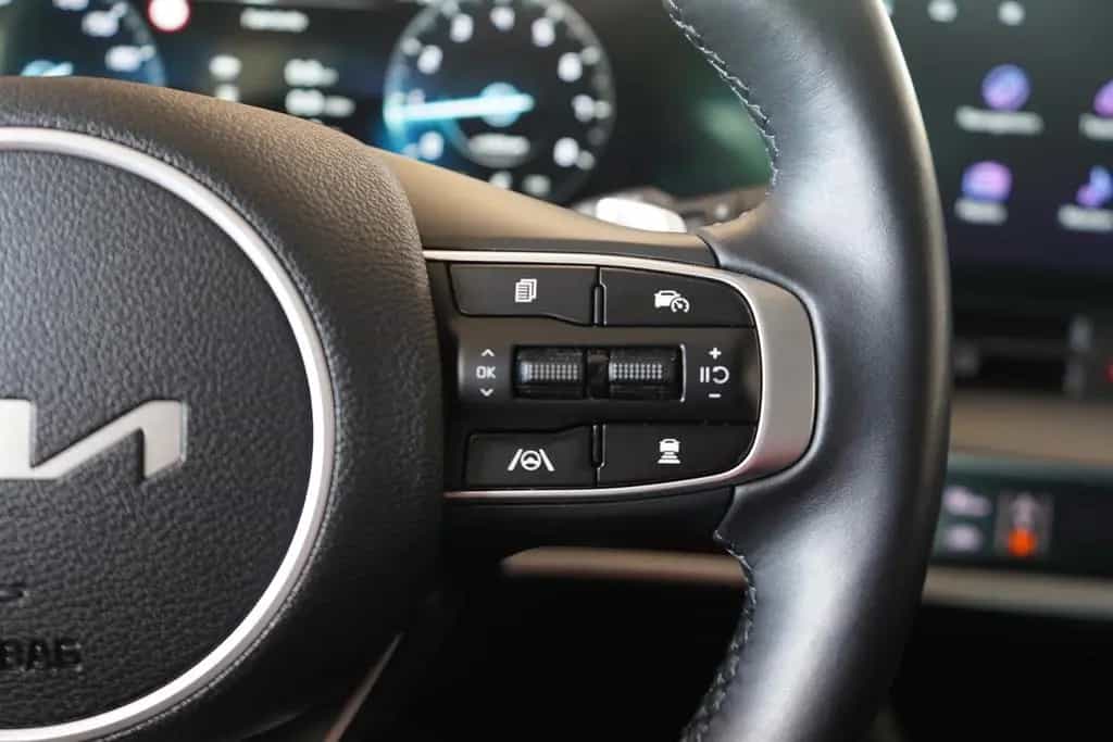 Kia Sportage 1.6 T-GDI M-Hybrid LED Totwinkel 360° 03/2022-photo-24