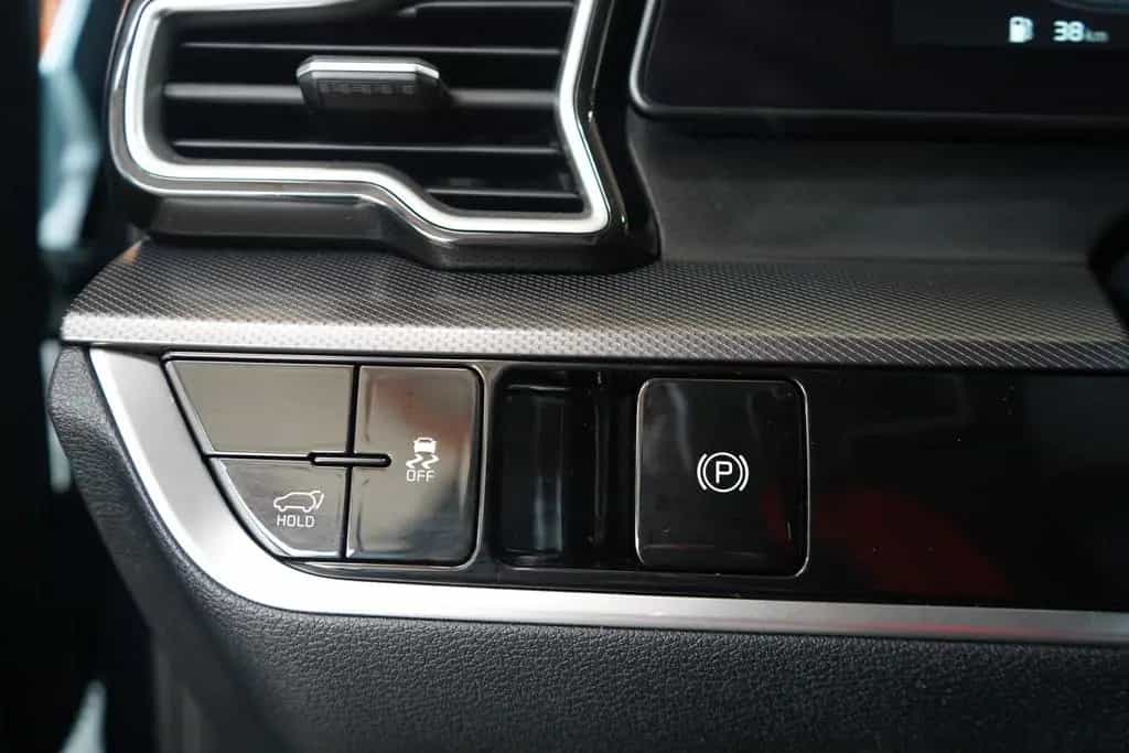Kia Sportage 1.6 T-GDI M-Hybrid LED Totwinkel 360° 03/2022-photo-28