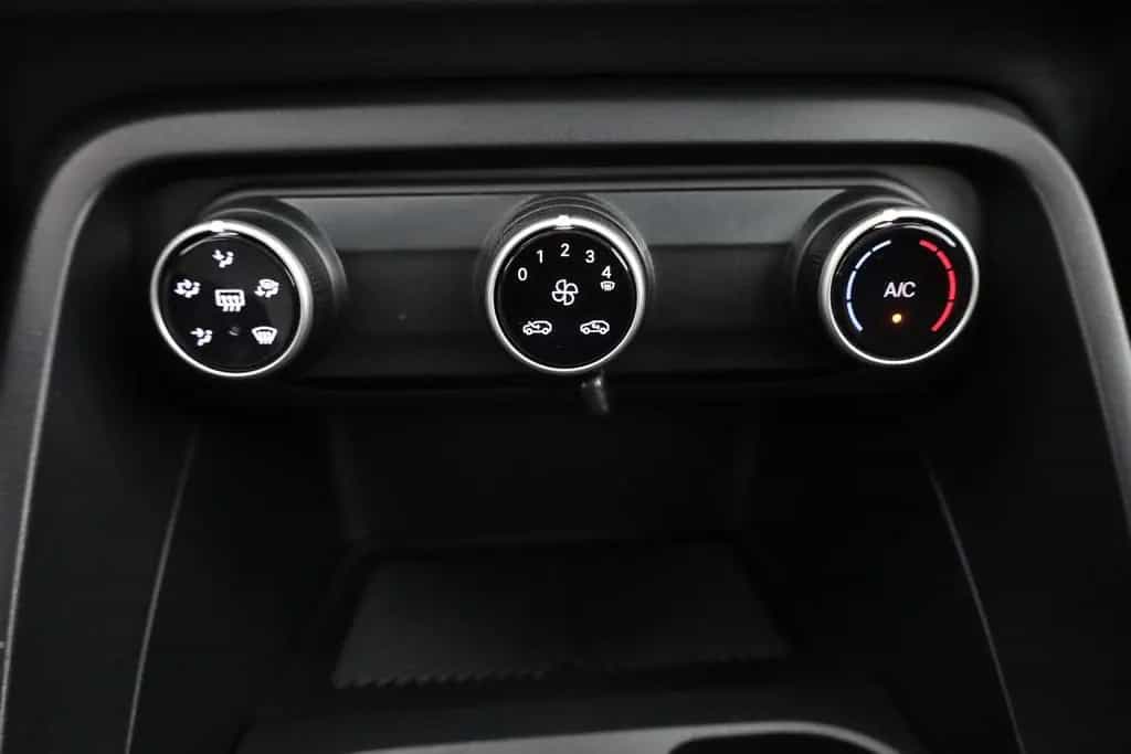 Citroën C3 Aircross 1.2 PureTech 100 LED Virtual Cockpit 08/2025-photo-10