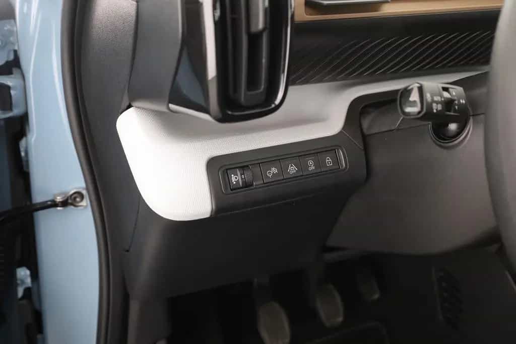 Citroën C3 Aircross 1.2 PureTech 100 LED Virtual Cockpit 08/2025-photo-19