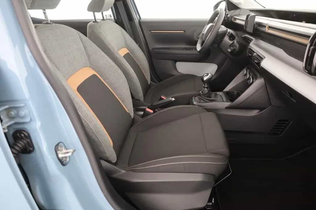 Citroën C3 Aircross 1.2 PureTech 100 LED Virtual Cockpit 08/2025-photo-22