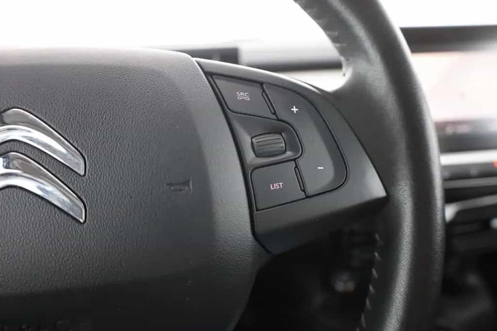 Citroën C4 Cactus 1.2 Aut. Shine Navi Pano Kamera DAB 11/2018-photo-16