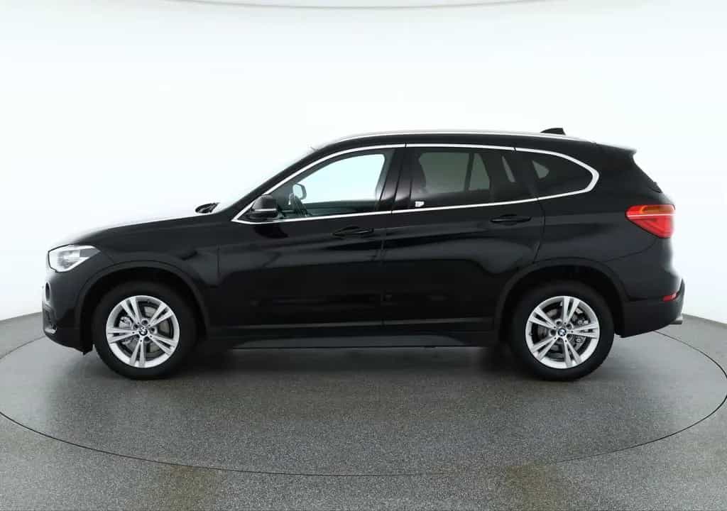 BMW X1 18i Advantage LED Navi Sitzheizung Tempomat 11/2018-photo-1