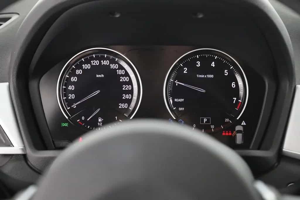 BMW X1 18i Advantage LED Navi Sitzheizung Tempomat 11/2018-photo-17