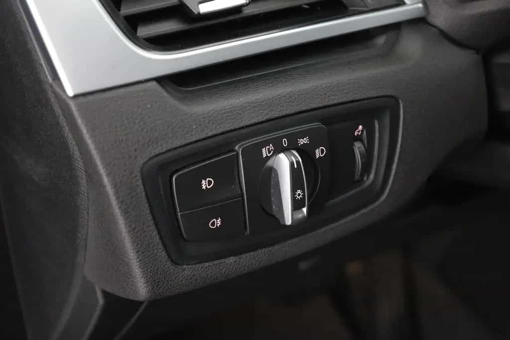 BMW X1 18i Advantage LED Navi Sitzheizung Tempomat 11/2018-photo-20
