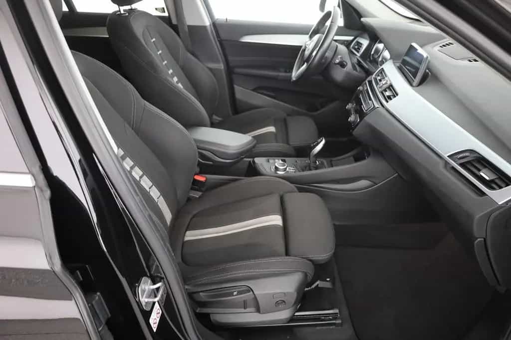BMW X1 18i Advantage LED Navi Sitzheizung Tempomat 11/2018-photo-23