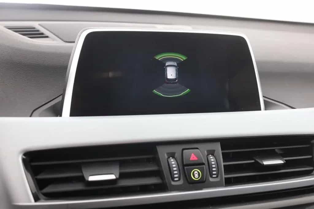 BMW X1 18i Advantage LED Navi Sitzheizung Tempomat 11/2018-photo-26