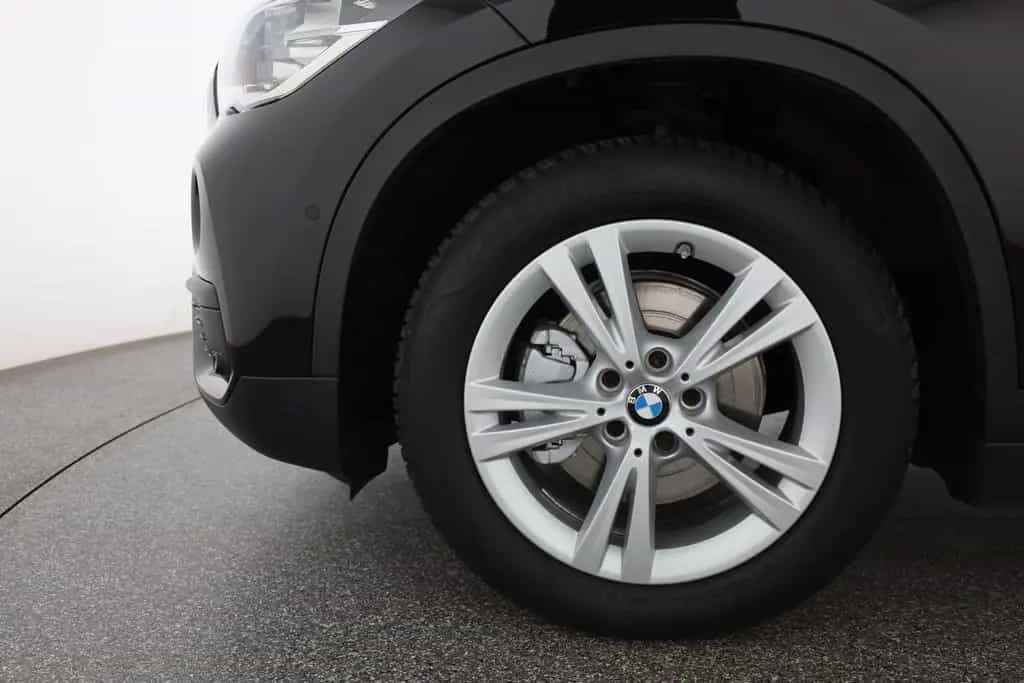 BMW X1 18i Advantage LED Navi Sitzheizung Tempomat 11/2018-photo-30